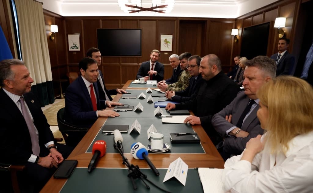 აშშ-სა და უკრაინის წარმომადგენლები მაიამიში გამართულ მოლაპარაკებებს „პროდუქტიულსა და კონსტრუქციულს“ უწოდებენ