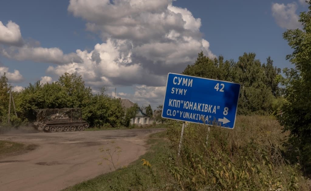 უკრაინა: რუსმა სამხედროებმა სასაზღვრო სოფლის მცხოვრებლები რუსეთში გადაიყვანეს